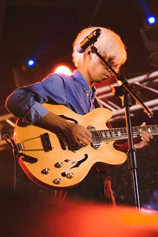 musical isntrument maker featuring artist 8.jpg